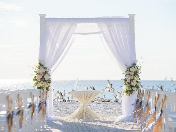 how-to-have-a-beach-wedding