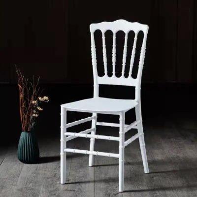 Outdoor pp Resin Waterproof White Plastic Royal Napoleon Chair for Banquet Party Plastic Stacking Chair